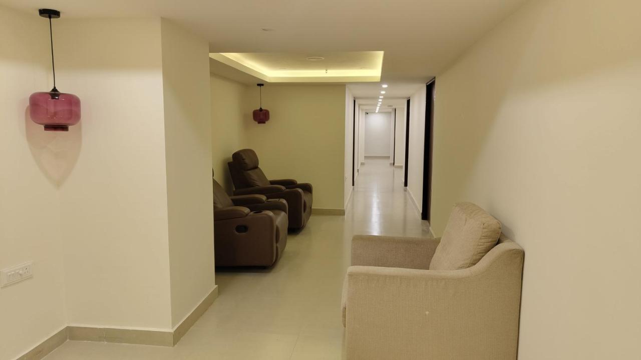 Hotel Manjeera Sarovar Premiere Rājahmundry Esterno foto